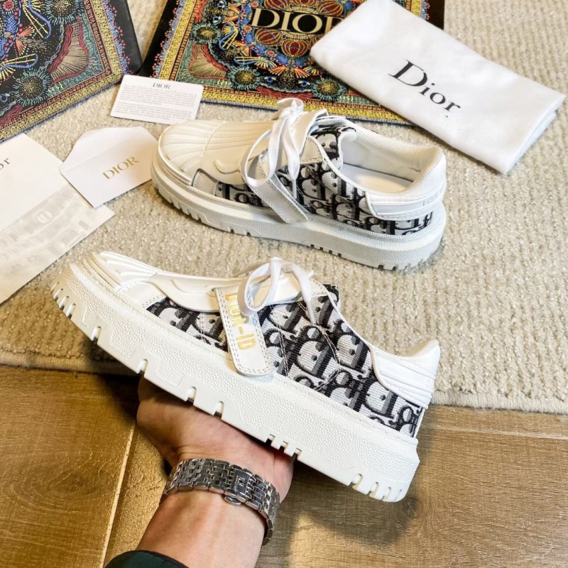 Christian Dior Sneakers